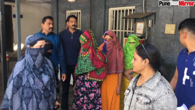 ناسک کے بنگلا دیسیوں سے کب ملوگے کیریٹ سومیا؟