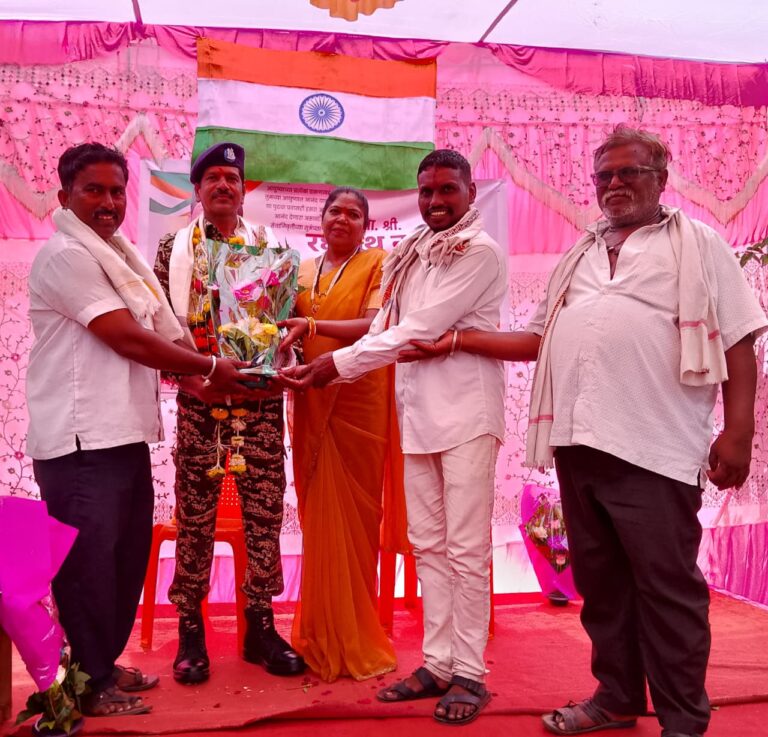 ​अमळनेरचा अभिमान! टाकरखेडा येथील रघुनाथ मोरे यांची २५ वर्षांची देशसेवा पूर्ण; सीआरपीएफमधून सेवानिवृत्त ​.
