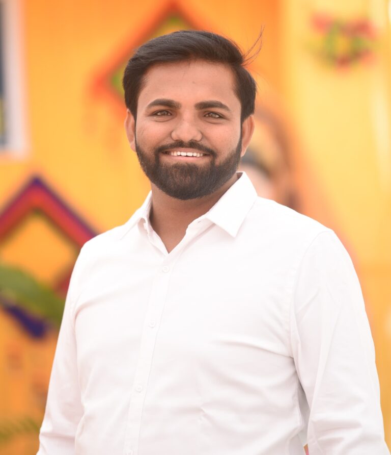 युवा नेतृत्वाला सन्मान – महेश पाटील यांची जिल्हा निवड मंडळावर निवड.