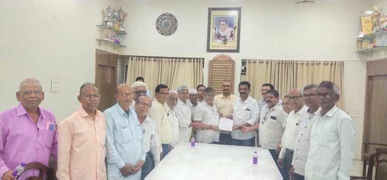 मतदार यादी फोटोशिवाय लावल्यानं आक्षेप — फेलो, पेट्रन सभासदांकडून हरकत.