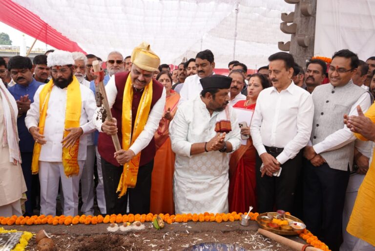 حکومت کا خرچ، مہا یُوتی کی واہ واہی: ناسک کمبھ 2027 کی تیاری اور سیاسی رنگ